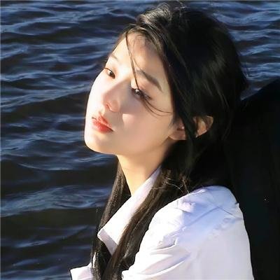 金发美人
